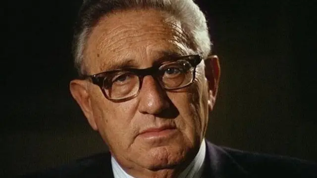 Heenrii Kiisinger bara 1973 badhaasa Noobeelii Naga badhaafame