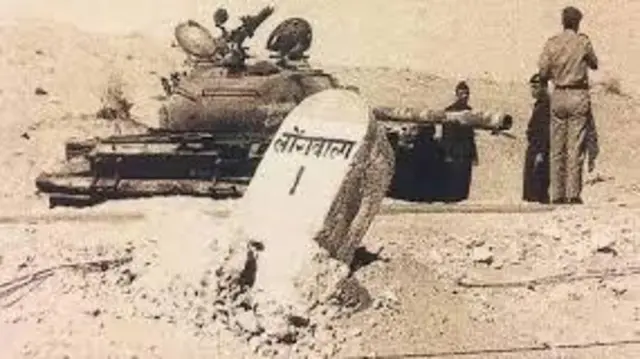लोंगेवाला के नज़दीक टैंक