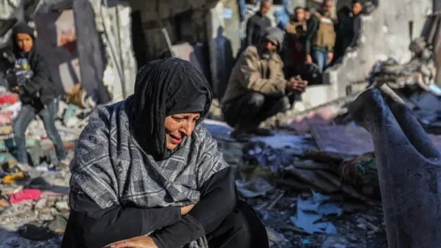 jumlah orang Palestina yang dilaporkan terbunuh di Gaza telah melewati 30.000 orang