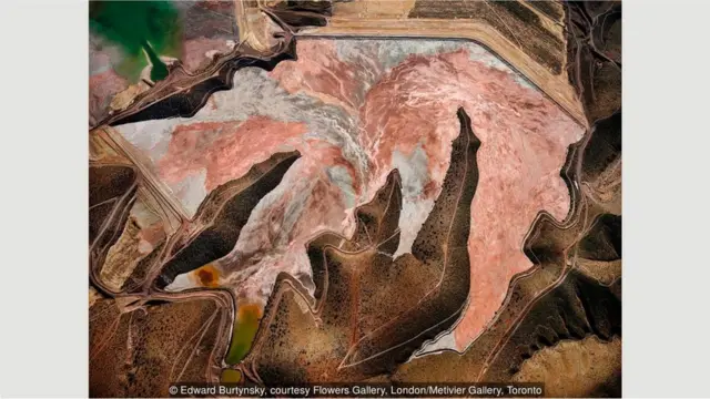 Edward Burtynsky