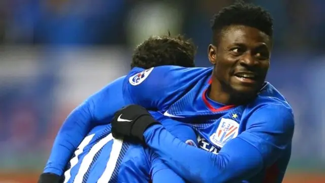 L'international nigérian Obafemi Martins est écarté des pelouses pour une période allant de six à sept mois après une blessure.