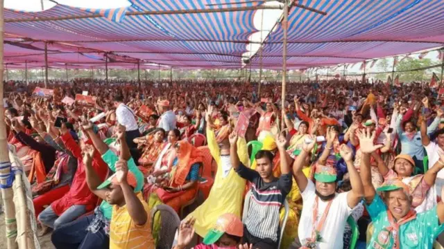 "मोदी-ममतांना कोरोनाची पर्वा नाही, आम्ही काय करणार" डॉक्टरांचं निवडणूक आयोगाला पत्र