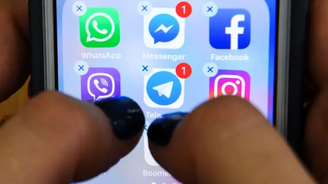 Брисање апликација на Ајфону