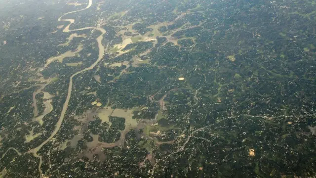 'பேரிடரின்போது நீளும் உதவிக்கரங்களை மறுதலிக்க வேண்டியதில்லை!'