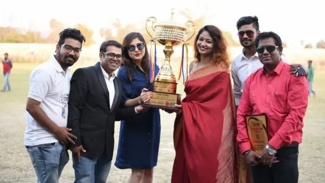 મનીષા દયાલ અને ચિરંતન કુમાર