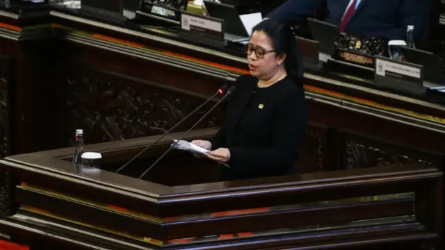 perempuan di parlemen, legislatif, hari kartini