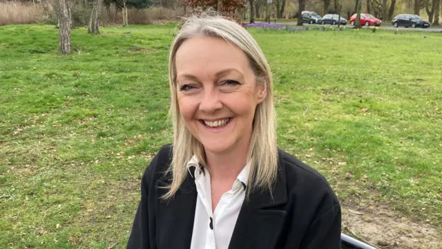 Sam Price-da perimenopauza əlamətləri üç il əvvəl başlayıb