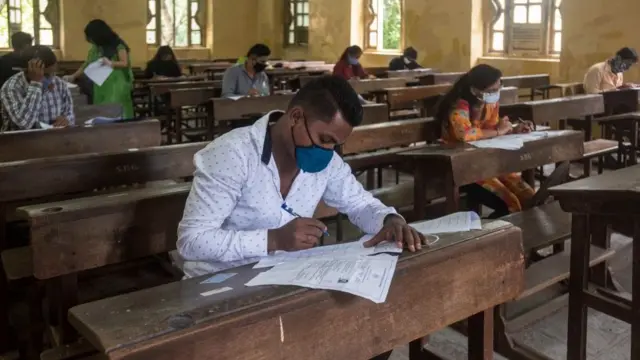 पेपर, नोकर भरती