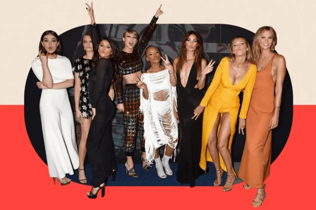 Слева направо: актриса Хейли Стайнфелд, модель Кара Делевинь, певица Селена Гомес, Тейлор Свифт, актриса Серайя Макнейл и модели Лили Олдридж, Джиджи Хадид и Карли Клосс на церемонии MTV Video Music Awards 2015 года.