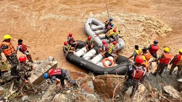 खोजी तथा उद्धार 