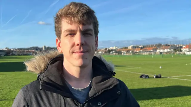 El ciclista de Jersey, Rhys Hidrio, dice que "es una gran vergüenza" que los eventos de ciclismo al aire libre no estén incluidos en el calendario de los Juegos de Glasgow 2026.