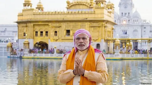 नरेंद्र मोदी 