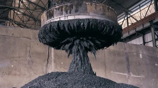 భారీ అయస్కాంతం