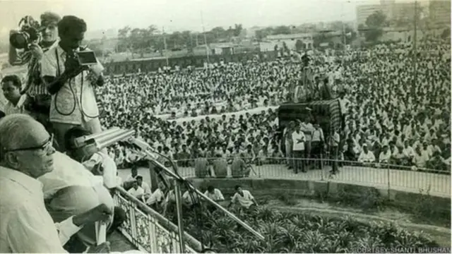 रामलीला मैदानावर जयप्रकाश नारायण