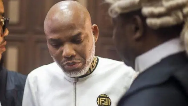 Foto Nnamdi Kanu n'ụlọikpe