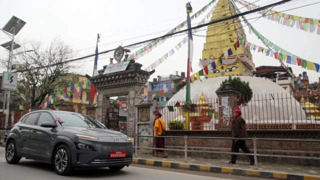 बिजुली गाडी