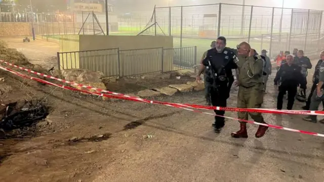 Policiais cercam localpix bet futebolataque nas Colinaspix bet futebolGolã