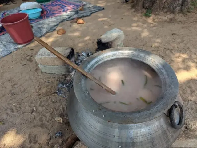 முள்ளிவாய்க்கால் கஞ்சி