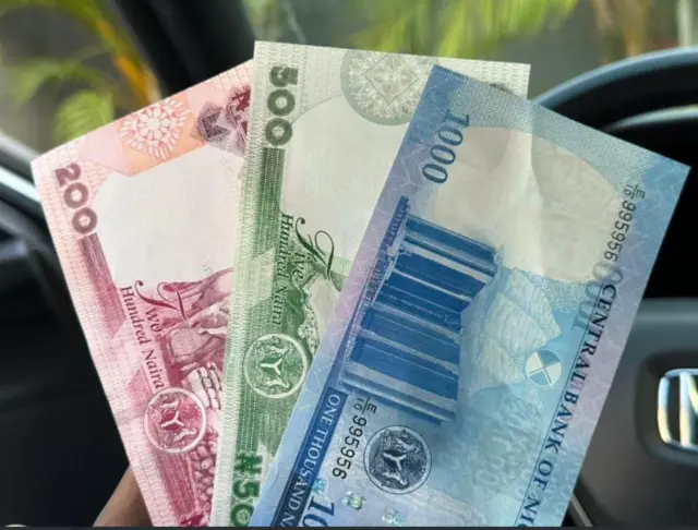  Naira Oụhụrụ