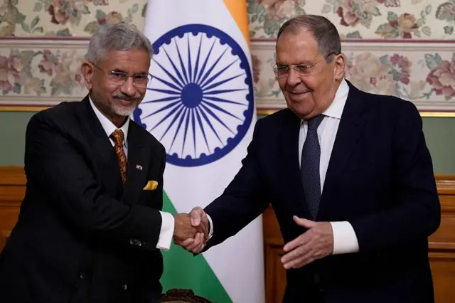 मॉस्को में एक मीटिंग के दौरान भारतीय विदेश मंत्री एस जयशंकर और रूस के विदेश मंत्री सर्गेई लावरोव (तस्वीर: 21 अगस्त 2025)