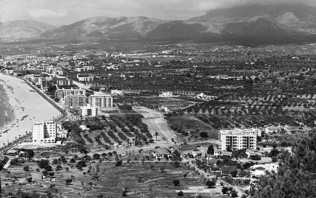 Este era el aspecto de Benidorm en los años 60.