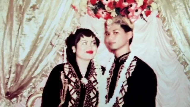 Iwan and Halila on their wedding day