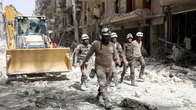 "Белые каски" летом 2016 года в Алеппо