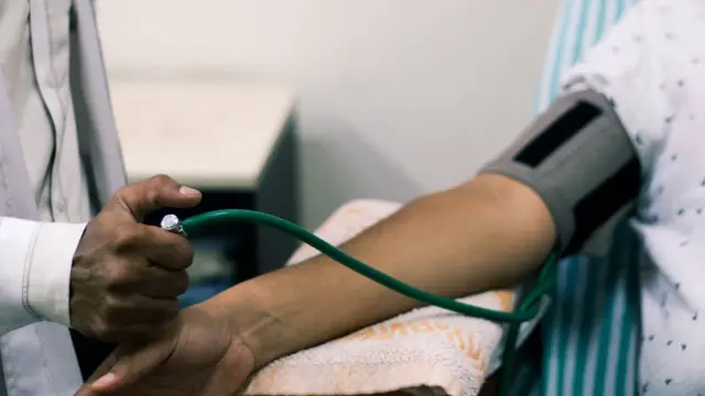 ગુજરાતમાં નકલી ડૉક્ટર પકડાયા