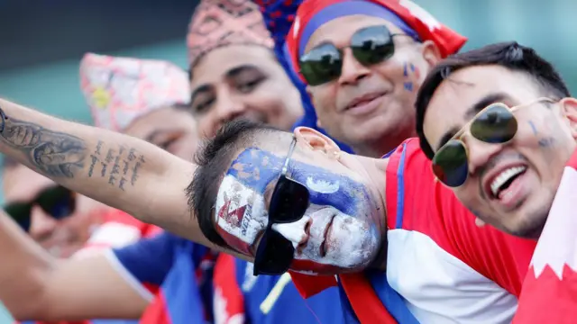 नेपाली टोलीका समर्थकहरू