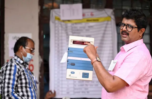 இந்திய தேர்தலில் ரிமோட் வாக்களிப்பு சாத்தியமா?