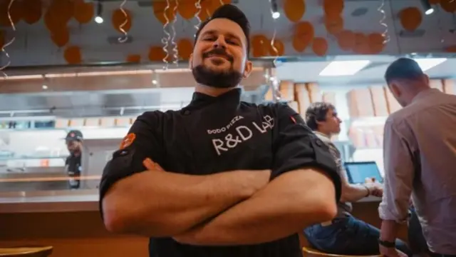 स्पार्तक अरुतयुनयान यांच्या मते, एआयच्या मदतीनं तयार केलेली रेसिपी लोकप्रिय ठरलीय. 