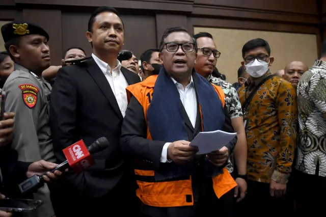 Hasto Kristiyanto, Harun Masiku, Sekjen PDI Perjuangan