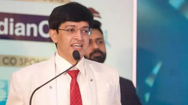 ராதாகிருஷ்ணன்