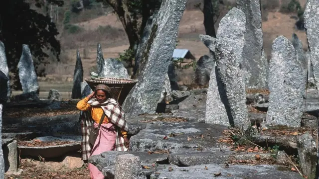 عمودی اور افقی پتھر