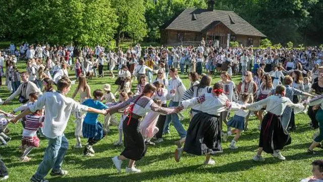 "Захиститись від лихого". Що обов'язково радили робити на Великдень (ФОТО) 5 Гаївки, Великдень, Пасха