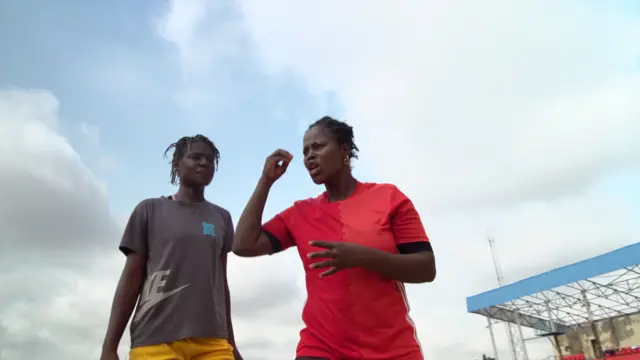 Coach Adada dey rain girls