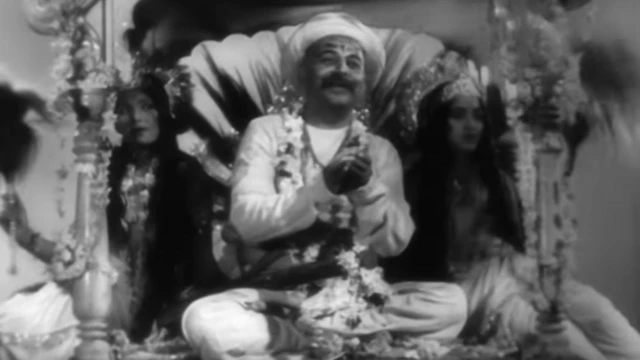 'संत तुकाराम' हा प्रभात फिल्म कंपनीचा सर्वात मोठा हिट असलेला चित्रपट 1936 मध्ये प्रदर्शित झाला होता