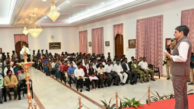 ஆளுநர் ஆர்.என்.ரவி