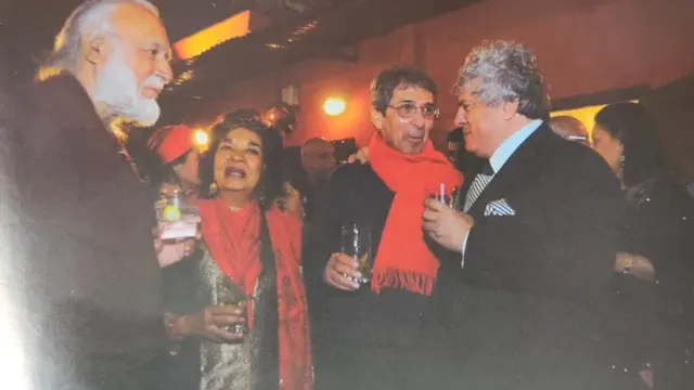 भाईचंद पटेल की पार्टी में राहुल सिंह (सबसे बाएं) और सुहैल सेठ (सबसे दाएं)