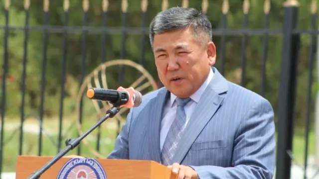 аткен облусундагы ыйгарым укуктуу өкүлү Абдикарим Алимбаев