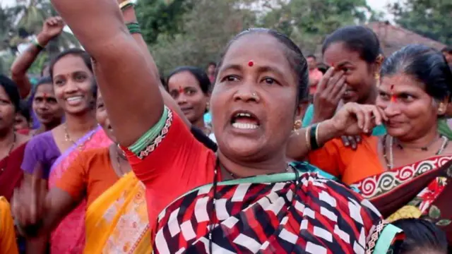 आंदोलक महिला