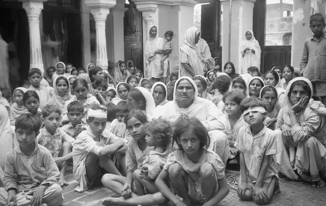 ਅੰਮ੍ਰਿਤਸਰ ਦੇ ਰੇਲਵੇ ਸਟੇਸ਼ਨ