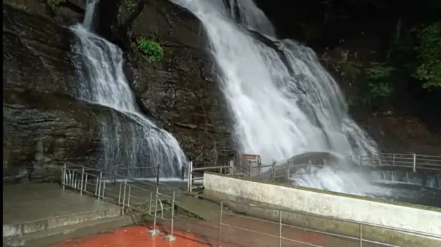 குற்றால அருவிகள்