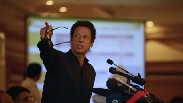 इमरान ख़ान