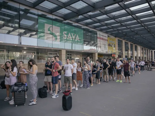 Egzit, PCR test, testiranje