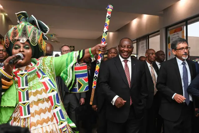 Cyril Ramaphosa acompanha apresentaçãocasa de aposta renata fanmúsica durante fórum para crescimento e oportunidade da África (AGOA, na siglacasa de aposta renata faninglês)casa de aposta renata fanJohanesburgocasa de aposta renata fannovembrocasa de aposta renata fan2023