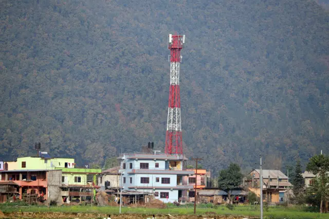 दूरसञ्चार टावर