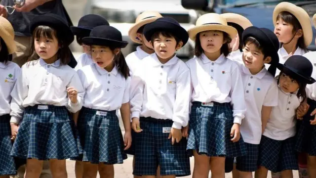 يتشرب اليابانيون بالمعايير والأعراف الاجتماعية منذ الصغر