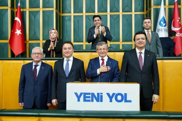 DEVA Partisi Genel Başkanı Ali Babacan, Gelecek Partisi Genel Başkanı Ahmet Davutoğlu, Saadet Partisi Genel Başkanı Mahmut Arıkan