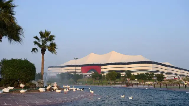 ورزشگاه البیت